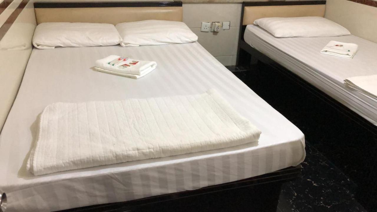 Taj Super Deluxe Hotel Хонконг Екстериор снимка