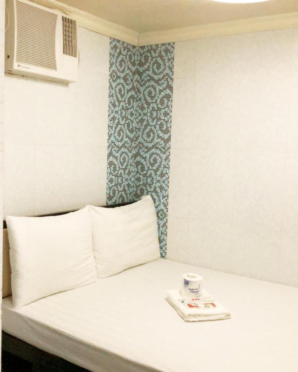 Taj Super Deluxe Hotel Хонконг Екстериор снимка