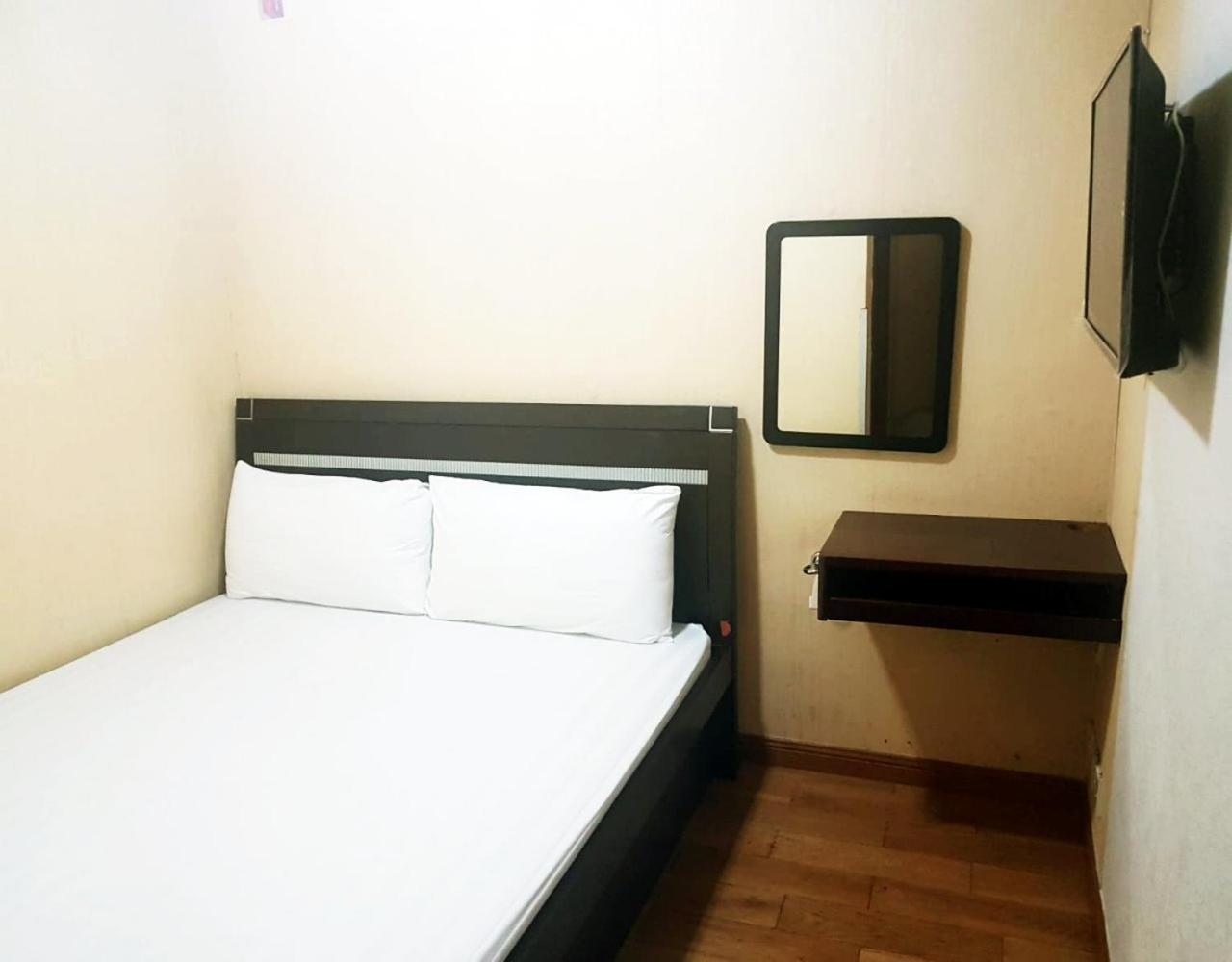 Taj Super Deluxe Hotel Хонконг Екстериор снимка