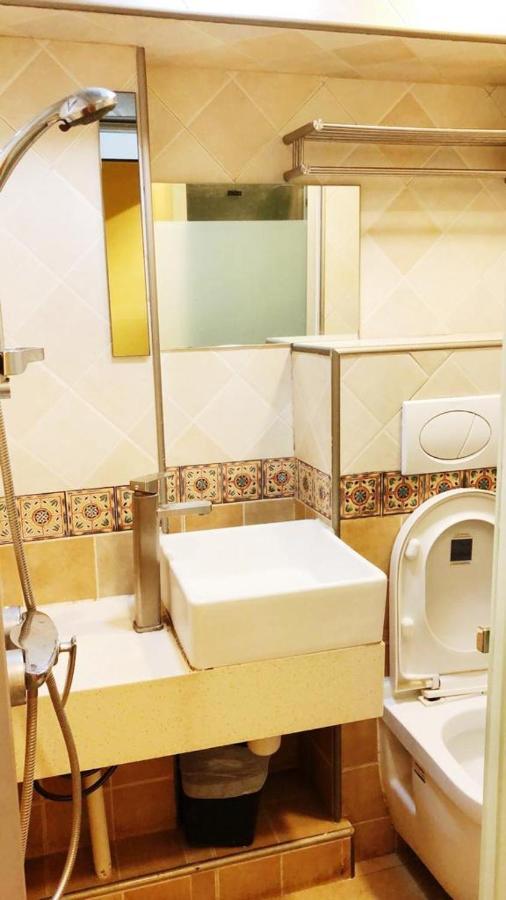 Taj Super Deluxe Hotel Хонконг Екстериор снимка
